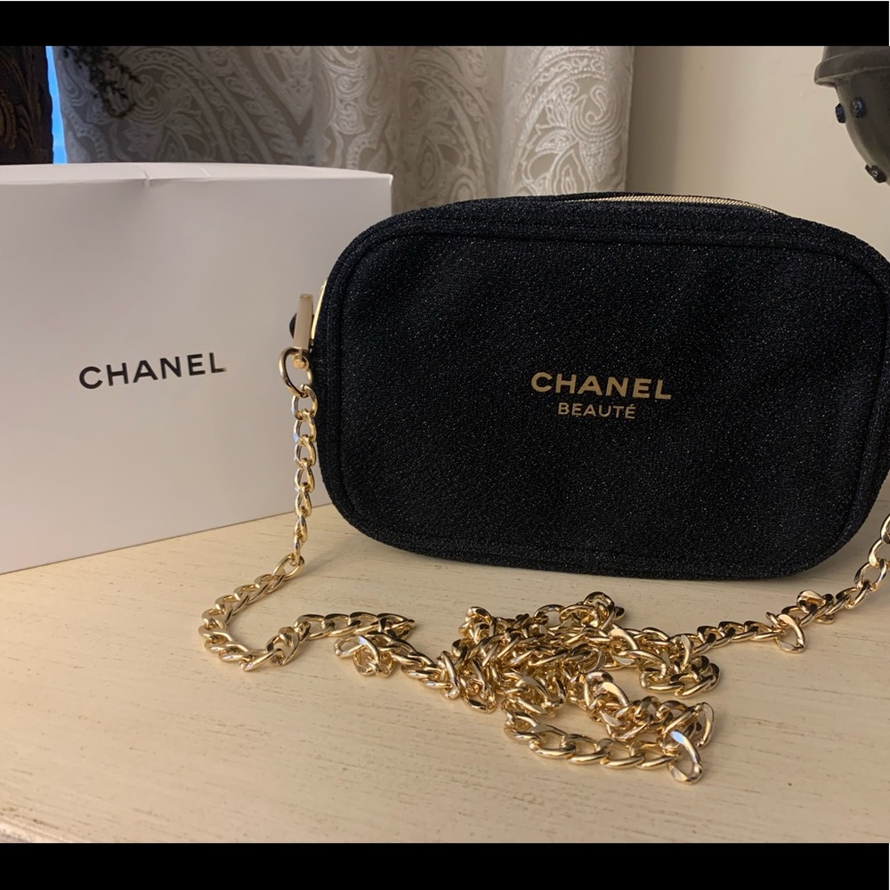 Chanel Black and Gold Women's Cosmetic Bag With Chain.